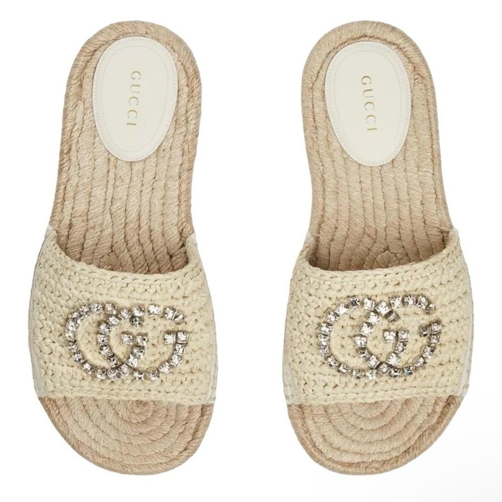 ❗️SOLD❗️GUCCI Cora Crystal GG Logo Raffia Slides Mules
Espadrille Sandals Shoes
